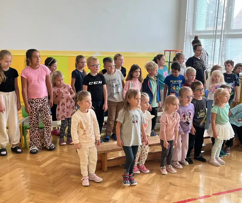 DIVADLO KOLOBĚŽKA - HOUBAŘSKÁ POHÁDKA