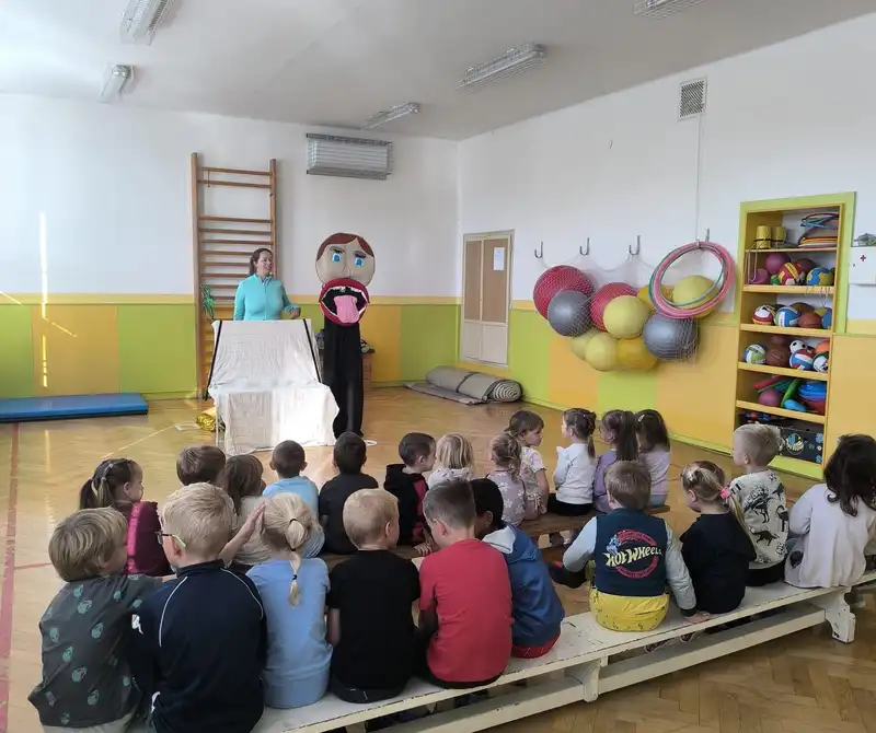 LOGOPEDICKÁ POHÁDKA - ŽIRAFA ŽOFKA