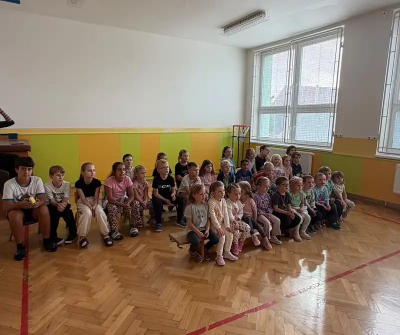 Divadlo Koloběžka- HOUBAŘSKÁ POHÁDKA